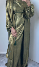 Load image into Gallery viewer, Amirah Abaya (EVER GREEN) 4 PIECE SET