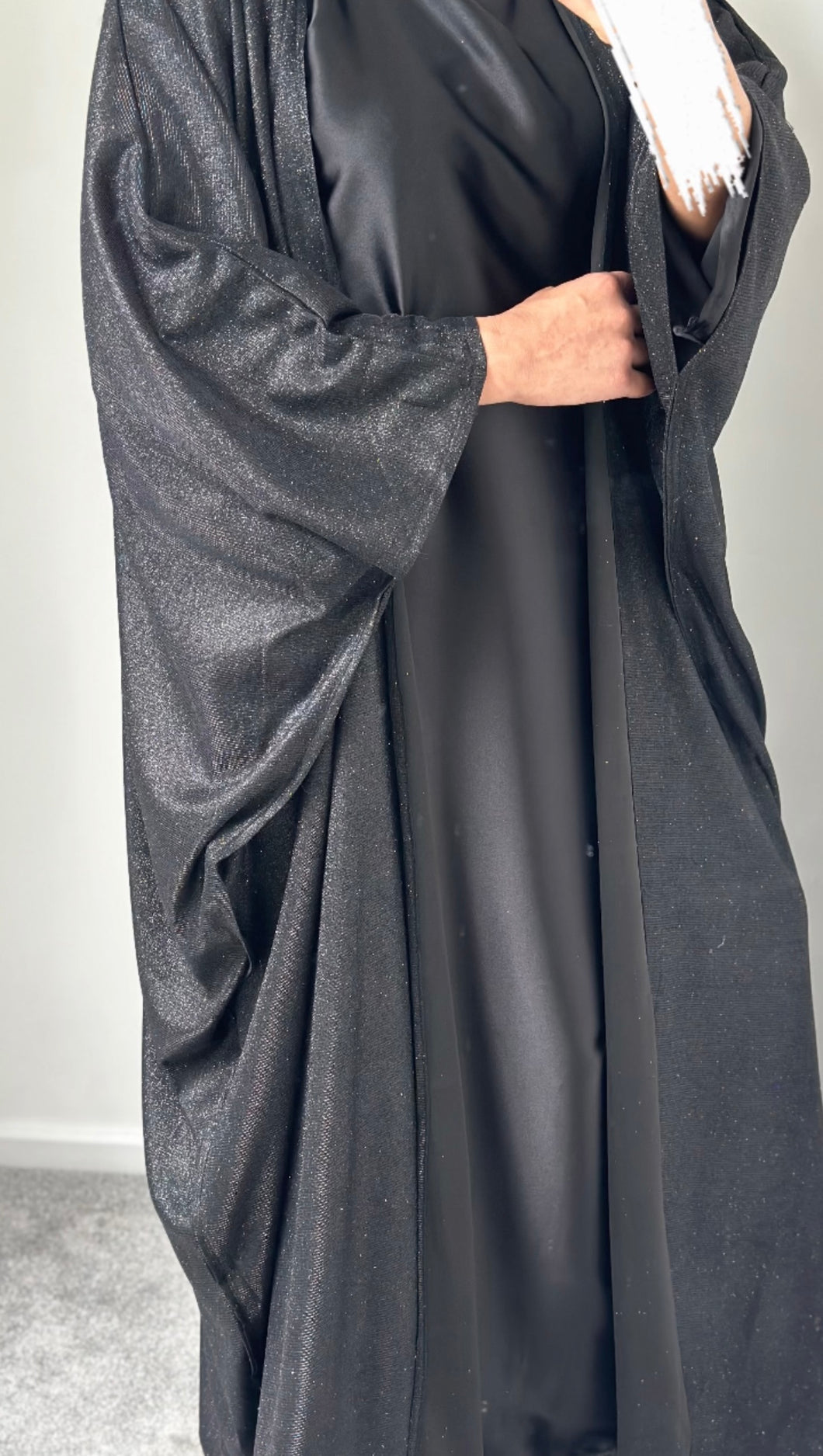 Yushraq (Shine) Abaya Black