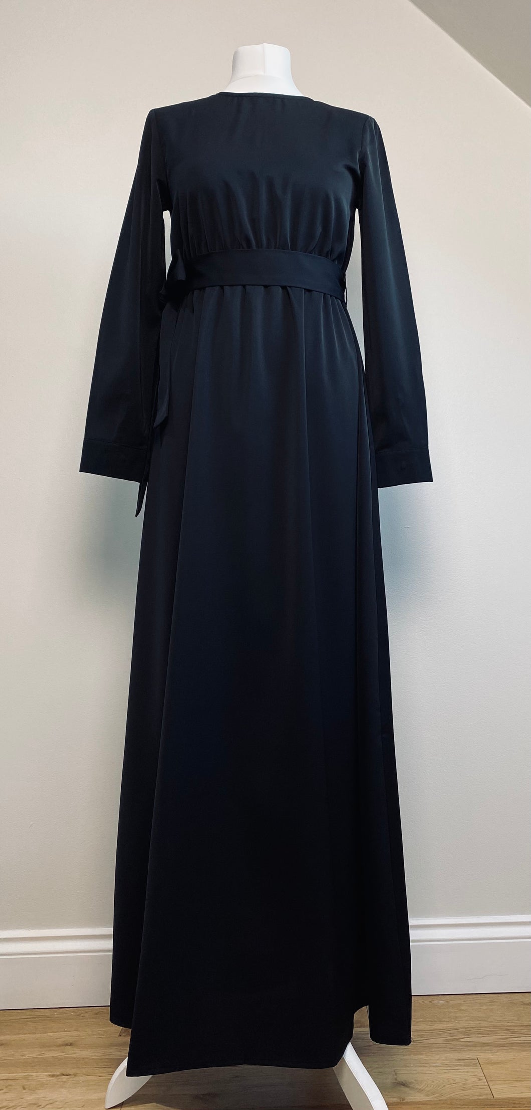 Alaia (Black)